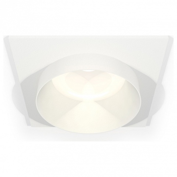 Встраиваемый светильник Ambrella Light XC XC6520020